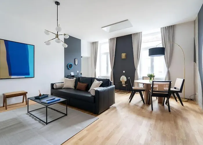Glam 1Br Suite, Easy City Path By Hm