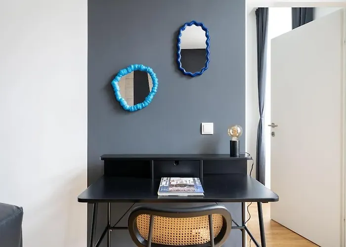 Glam 1Br Suite, Easy City Path By Hm